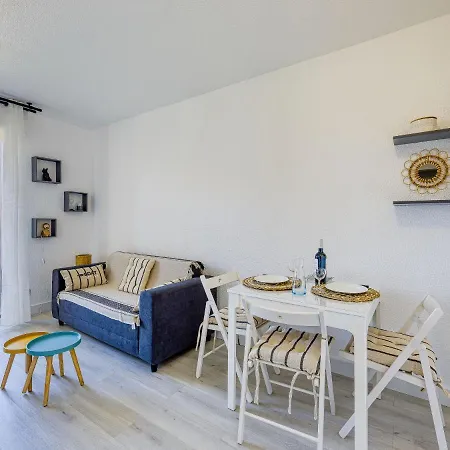 Les Pins By Interhome